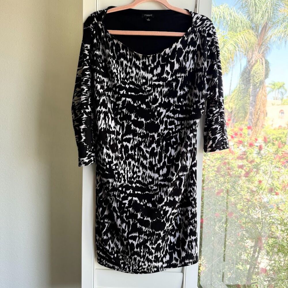 Ann Taylor Boat Neck Half Sleeve Mini Dress in Black & White Animal Print size M